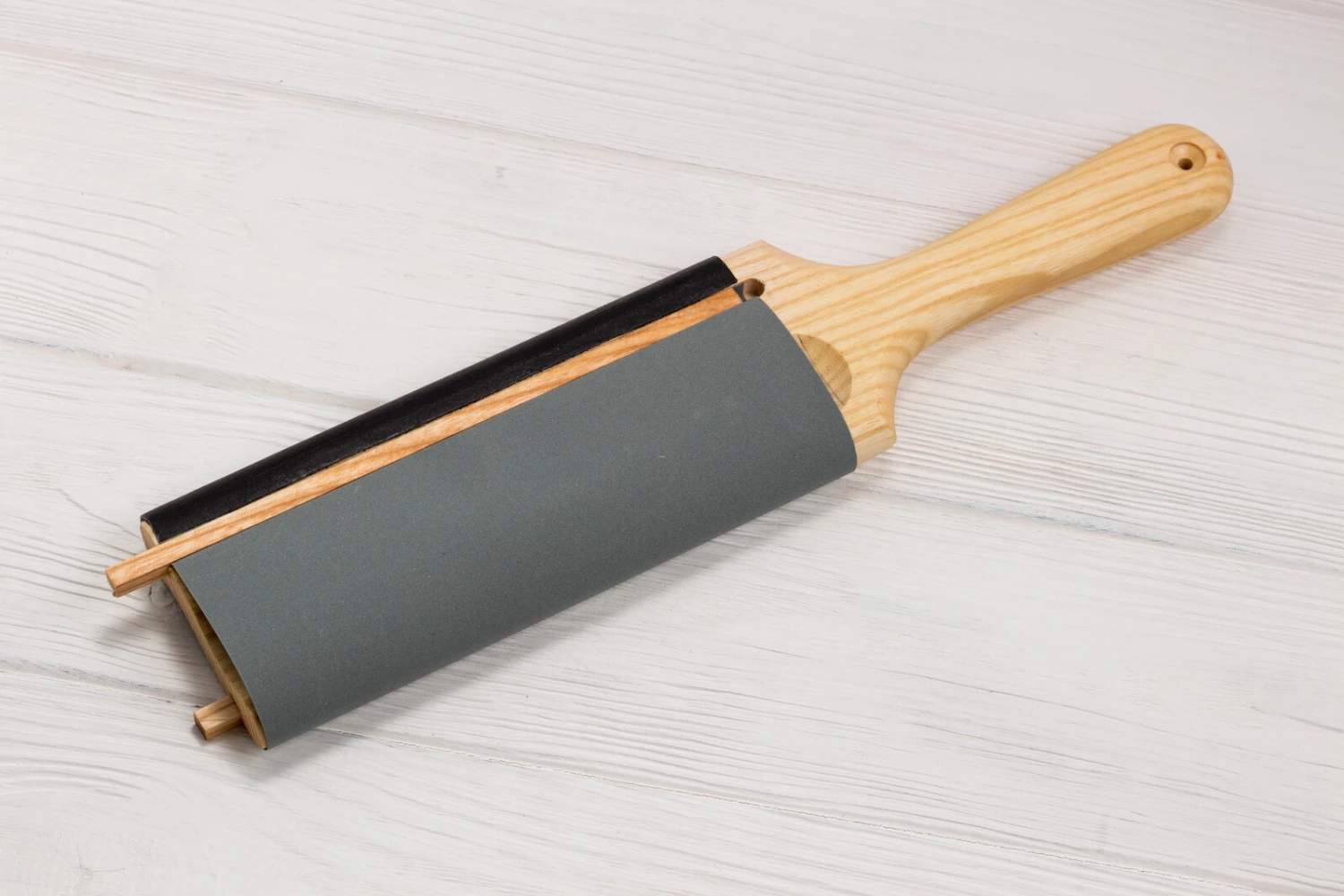 BeaverCraft LS5P1 – Spoon Knife Paddle Strop With P01 Polishing Compound - Image 3